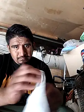 beliqi online show from 11-15-25, 08:24