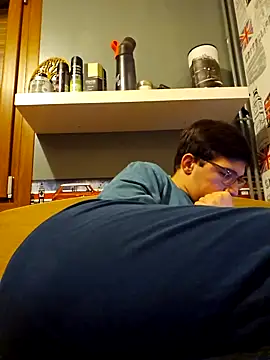 Snapshot of Azerty0911 chatting on 11-22-25, 10:08 Azerty0911 online show from 11-22-25, 10:08