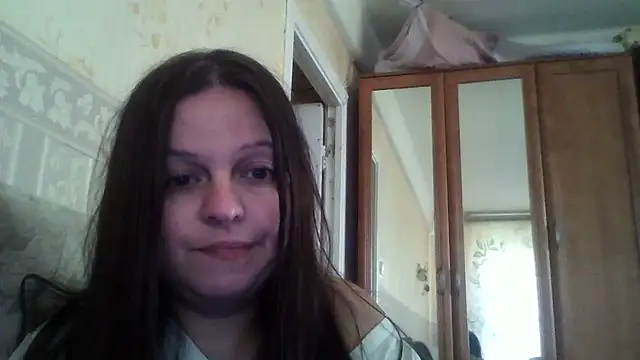 Snapshot of CatMelissa chatting on 10-20-25, 11:11 CatMelissa online show from 10-20-25, 11:11