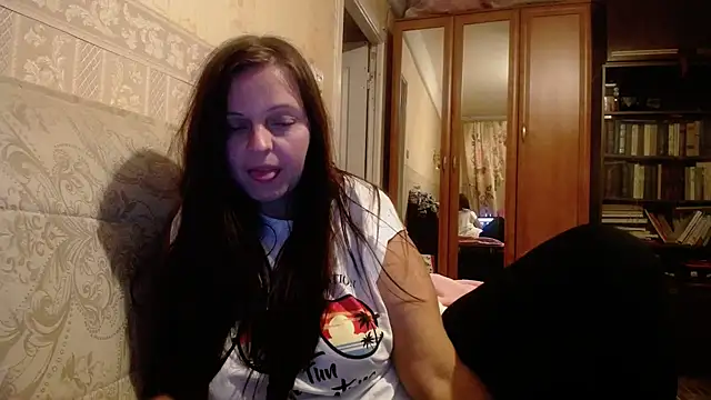 Snapshot of CatMelissa chatting on 10-01-25, 09:40 CatMelissa online show from 10-01-25, 09:40