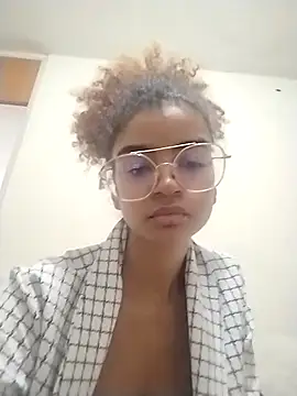 Emanuelle manu online show from 09-28-25, 11:50