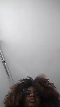 Emanuelle manu online show from 02-17-26, 11:18