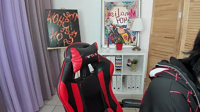 mekurisu online show from 11-04-25, 08:18