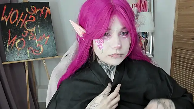 Snapshot of mekurisu chatting on 04-28-26, 01:15 mekurisu online show from 04-28-26, 01:15