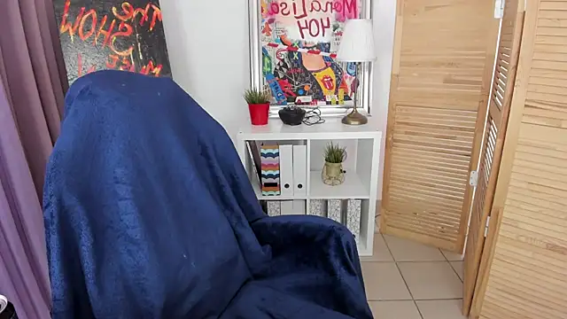 Snapshot of mekurisu chatting on 02-08-26, 01:25 mekurisu online show from 02-08-26, 01:25