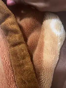 Snapshot of lovedildo1 chatting on 11-09-25, 12:36 lovedildo1 online show from 11-09-25, 12:36