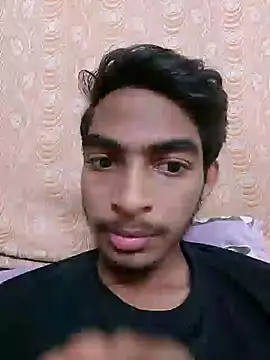 Snapshot of biggboyzz chatting on 01-13-25, 07:11 biggboyzz online show from 01-13-25, 07:11