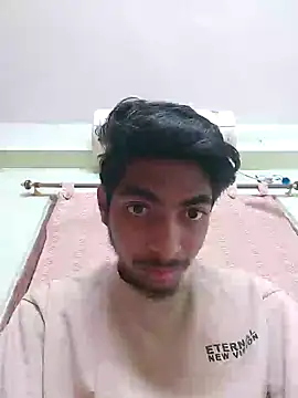 Snapshot of biggboyzz chatting on 01-24-25, 06:35 biggboyzz online show from 01-24-25, 06:35