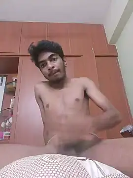 Snapshot of biggboyzz chatting on 06-30-26, 11:27 biggboyzz online show from 06-30-26, 11:27