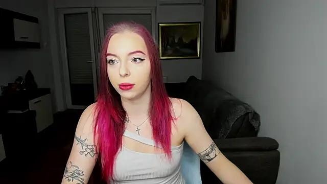 Martha Cameron online show from 03-18-26, 09:37