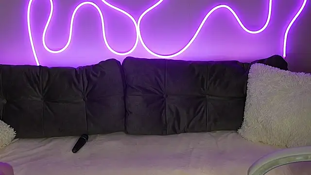 DonnaLustt online show from 11-10-25, 01:54