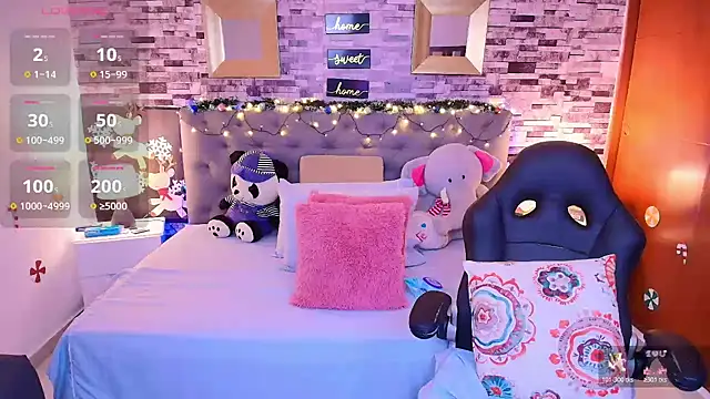 italy   boobs online show from 12-17-25, 10:15