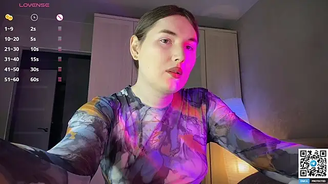 Maria Bowie online show from 03-28-26, 08:04