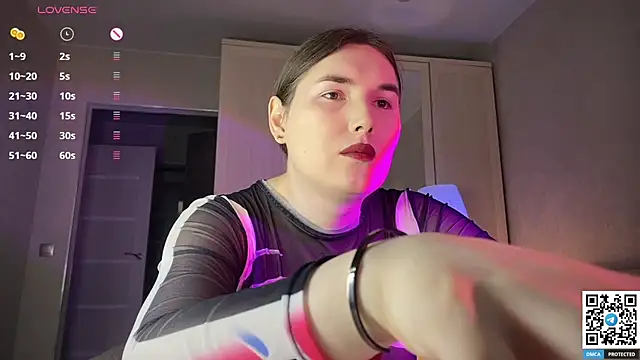 Maria Bowie online show from 03-10-26, 07:01