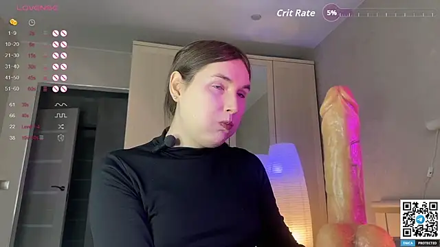 Maria Bowie online show from 12-23-25, 09:08