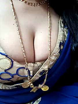 Snapshot of amala_ss chatting on 10-03-25, 08:05 amala ss online show from 10-03-25, 08:05