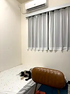 Snapshot of wt0314 chatting on 10-06-25, 01:45 wt0314 online show from 10-06-25, 01:45