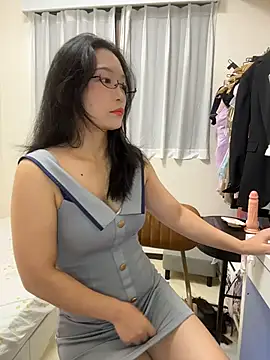 Snapshot of wt0314 chatting on 12-01-25, 01:01 wt0314 online show from 12-01-25, 01:01