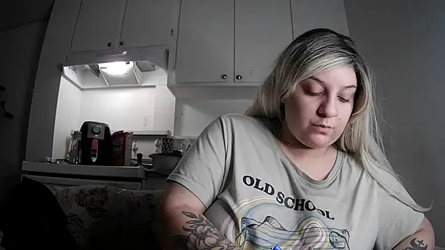 Snapshot of Lilithsincity chatting on 12-24-24, 09:17 Lilithsincity online show from 12-24-24, 09:17