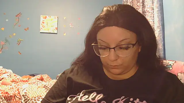 Snapshot of Lilithsincity chatting on 10-24-25, 02:43 Lilithsincity online show from 10-24-25, 02:43