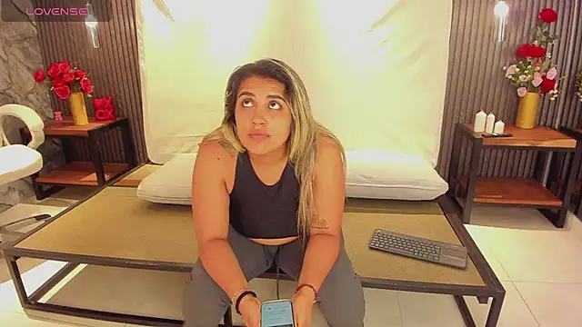 julietha taylor online show from 03-19-26, 01:38