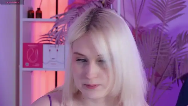 tiffannyjons online show from 02-19-26, 06:05