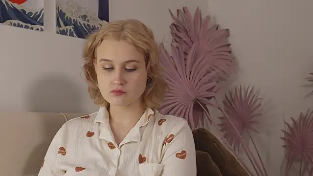 tiffannyjons online show from 03-12-25, 05:07