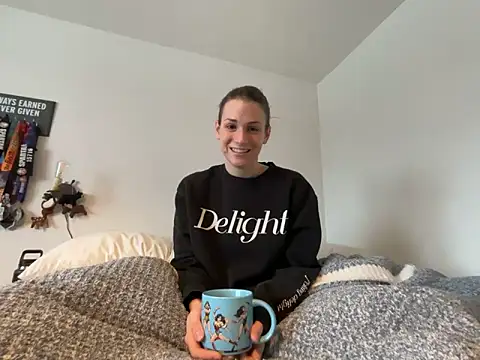 MissSwitch online show from 01-03-25, 01:46