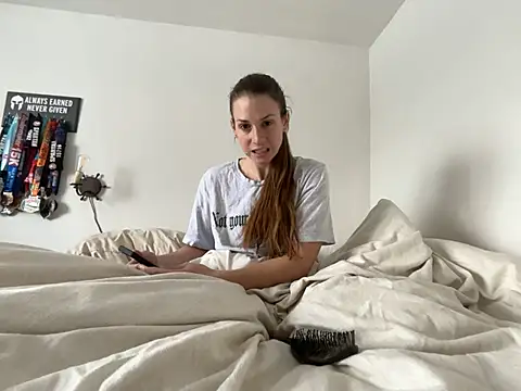 MissSwitch online show from 02-04-25, 07:55