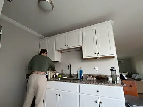 MissSwitch online show from 03-21-25, 12:50