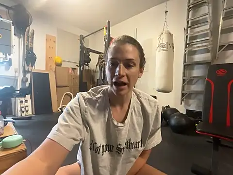 MissSwitch online show from 12-06-24, 07:28
