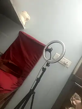 HotRiyacpl online show from 11-17-25, 05:28