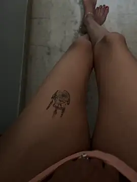 HotRiyacpl online show from 11-01-25, 11:04