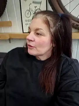 Snapshot of 420Curvybabe chatting on 02-10-25, 10:53 420Curvybabe online show from 02-10-25, 10:53