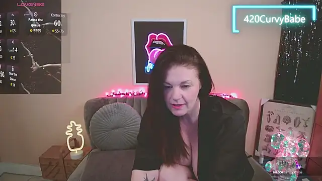 Snapshot of 420Curvybabe chatting on 01-22-25, 09:54 420Curvybabe online show from 01-22-25, 09:54
