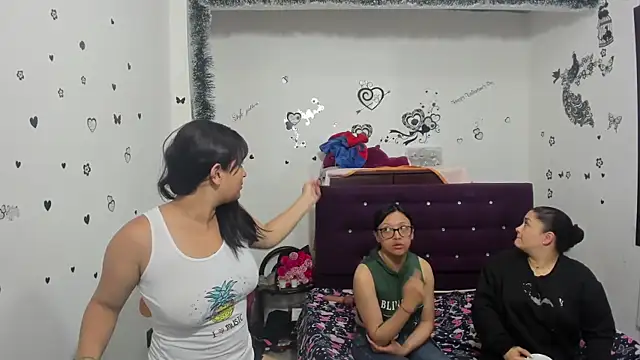 Luna Star Sl online show from 01-16-25, 12:20