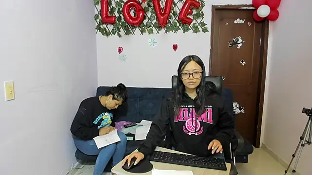 Luna Star Sl online show from 03-01-25, 12:45