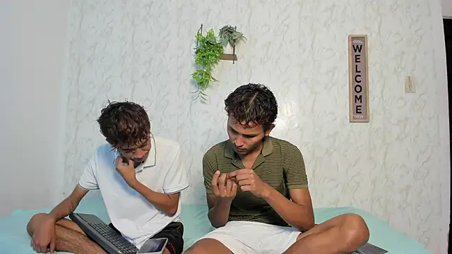 boys yourparty online show from 05-15-26, 01:03