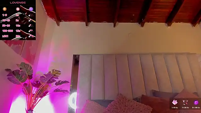 Snapshot of lil_hanna18 chatting on 11-10-25, 07:41 lil hanna18 online show from 11-10-25, 07:41