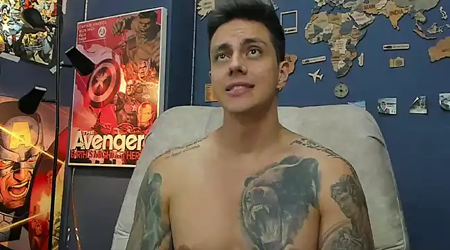 Snapshot of JeanBroc chatting on 03-03-25, 11:03 JeanBroc online show from 03-03-25, 11:03