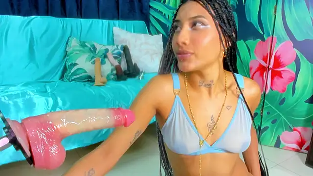 Mieldeluna online show from 11-22-25, 03:27