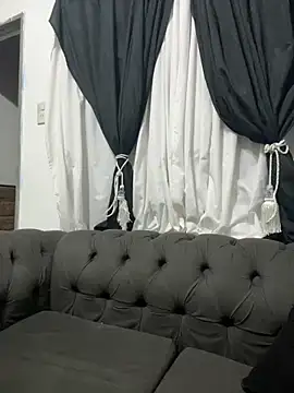 PEACHY439 online show from 03-22-25, 01:43