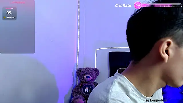 benji hoter online show from 09-20-25, 05:51