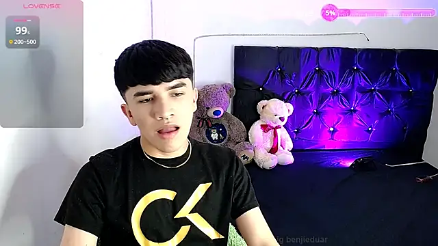 benji hoter online show from 10-01-25, 10:35