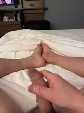 Snapshot of CheapFan55 chatting on 02-16-26, 03:16 CheapFan55 online show from 02-16-26, 03:16