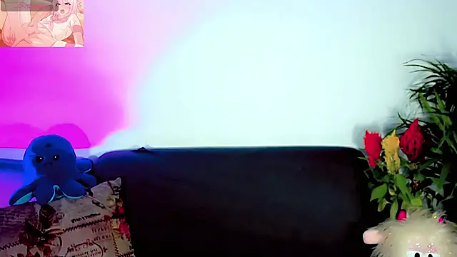 Snapshot of dollswit01 chatting on 09-28-25, 05:14 dollswit01 online show from 09-28-25, 05:14