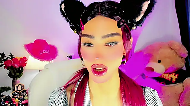 Snapshot of dollswit01 chatting on 02-16-25, 08:00 dollswit01 online show from 02-16-25, 08:00