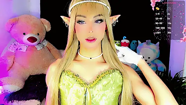 dollswit01 online show from 12-19-25, 03:21