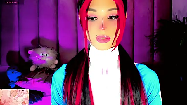 Snapshot of dollswit01 chatting on 10-11-25, 11:17 dollswit01 online show from 10-11-25, 11:17