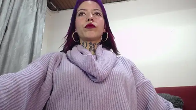Scarllett BDSM online show from 04-10-26, 05:58